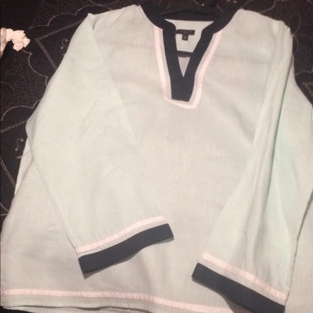 Top blouses - Picture 2 of 3